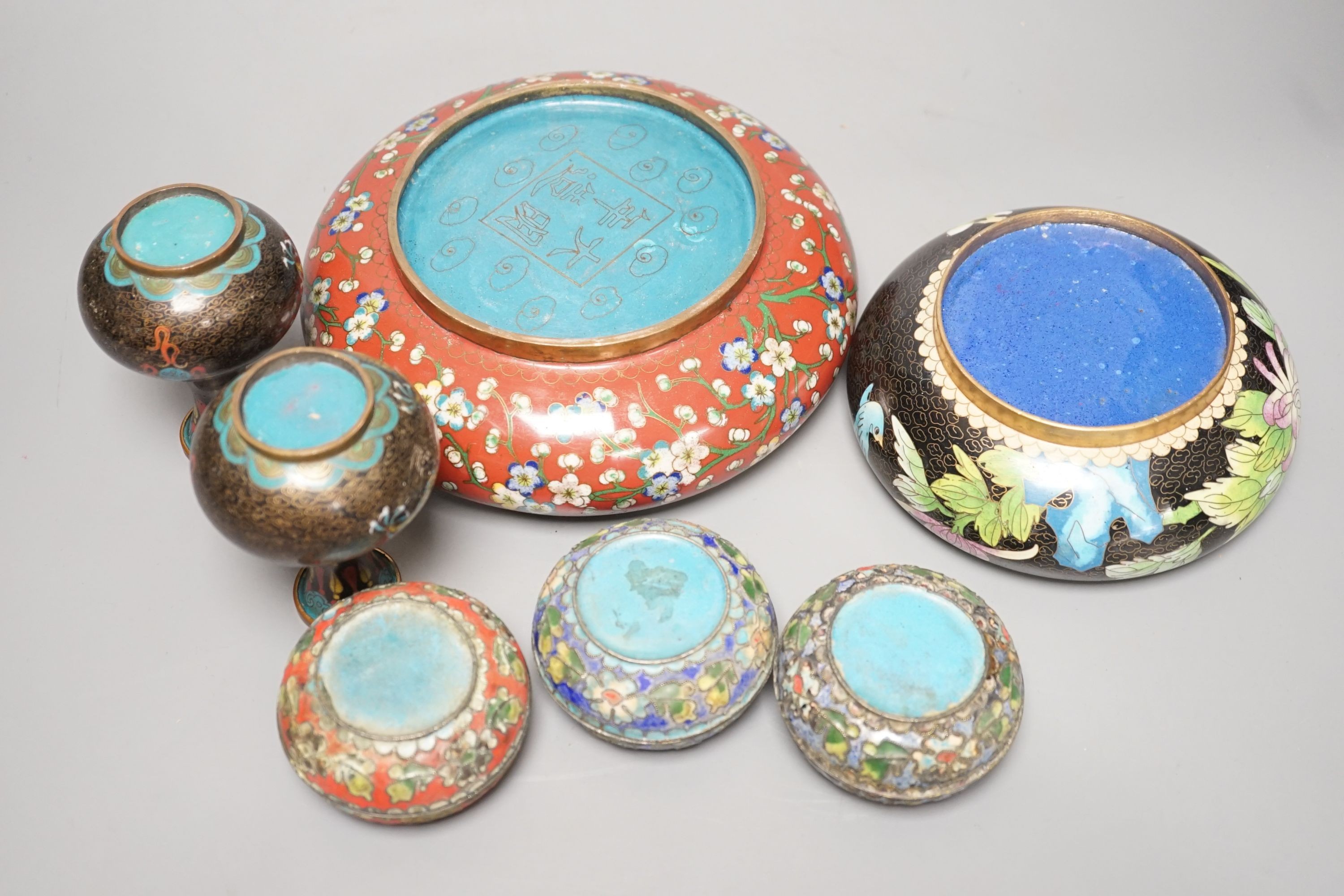 A group of Chinese cloisonné enamel dishes, boxes and a pair of vases, early 20th century and later, largest diameter 17cm